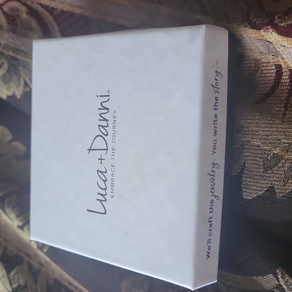 Luca+Danni duo wrapped new boxed petite size silver words bestie custom made - Picture 3 of 4